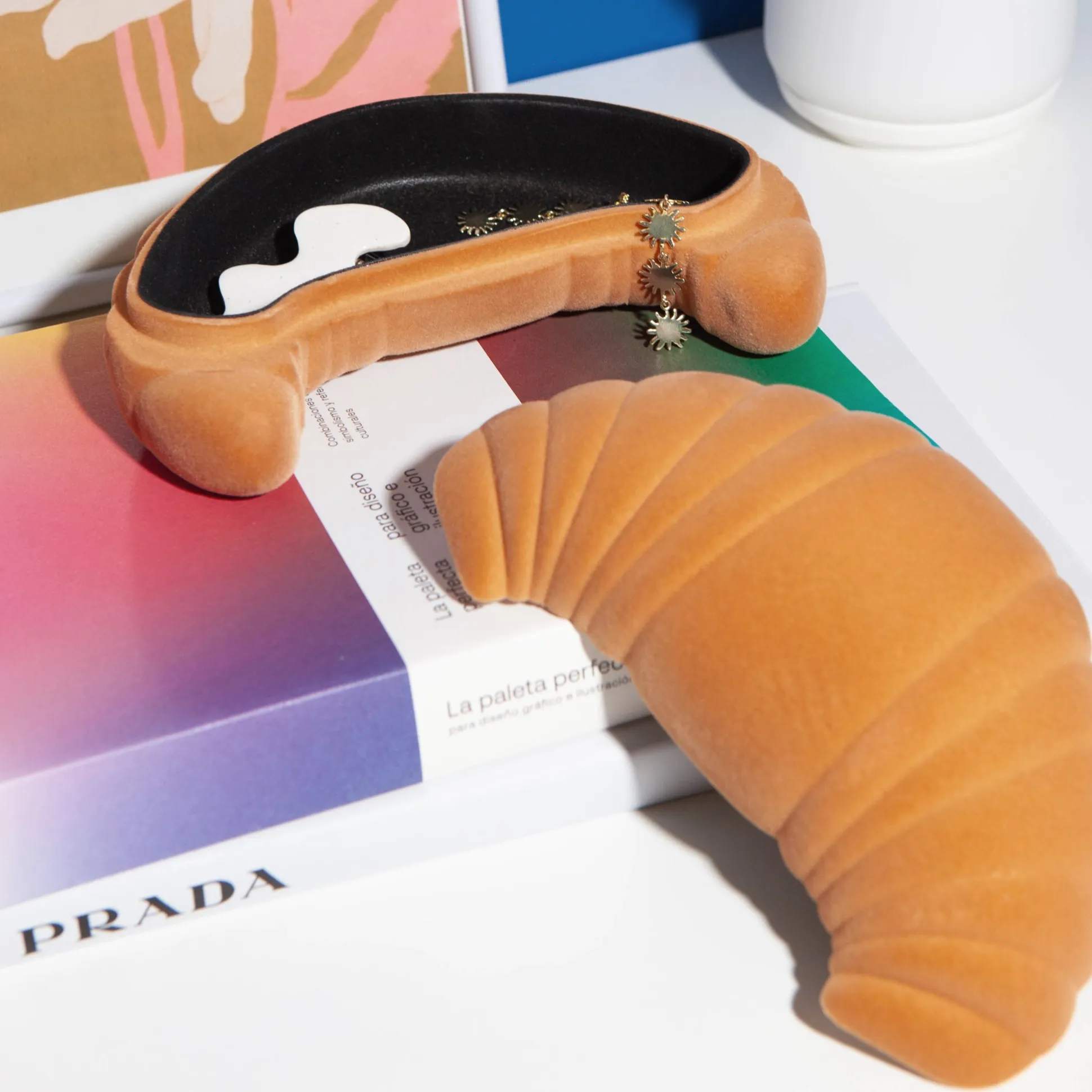 Croissant Storage Box