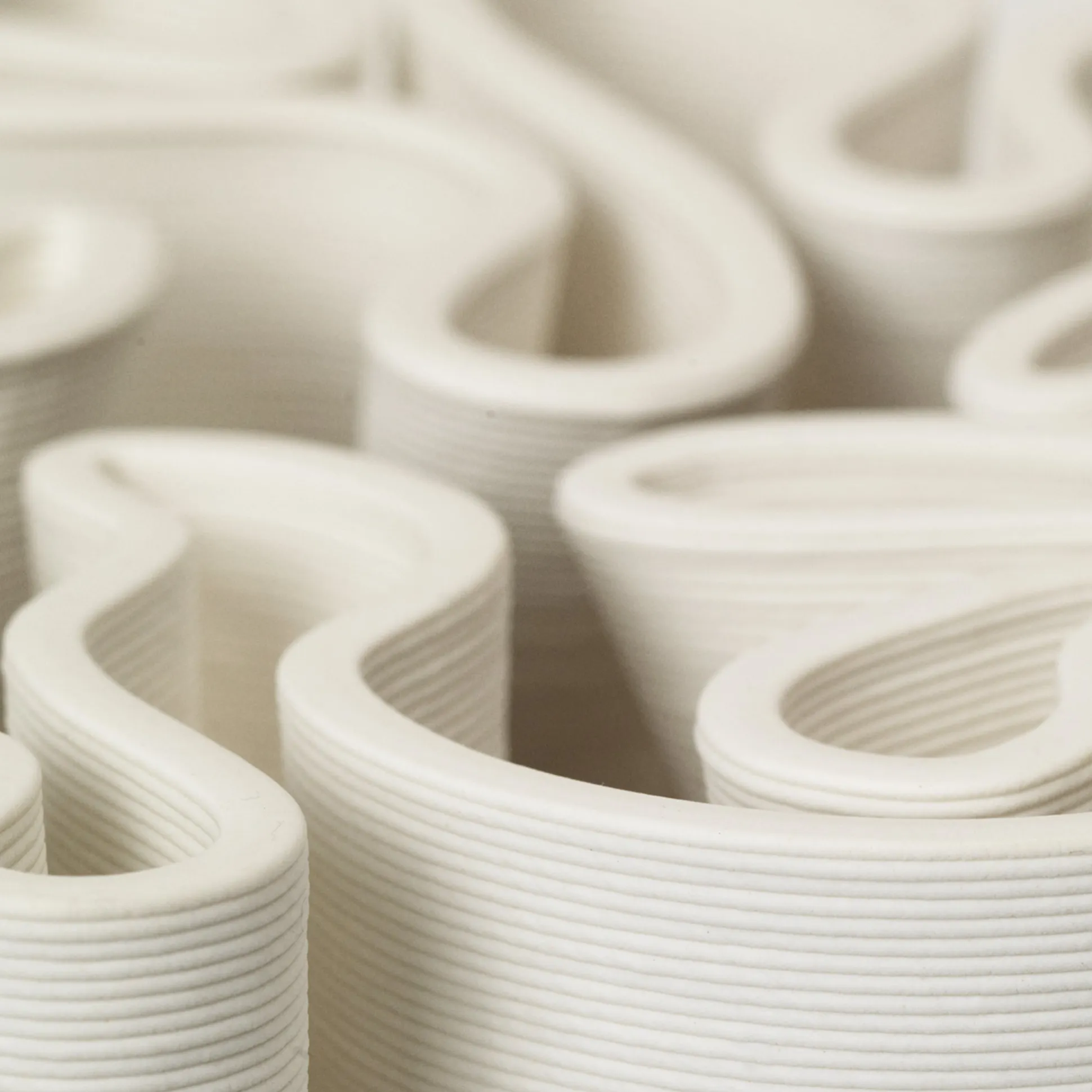 3D-Printed Ceramic Dedali Vase - Large