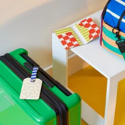 Dusen Dusen Recycled Leather Passport Case