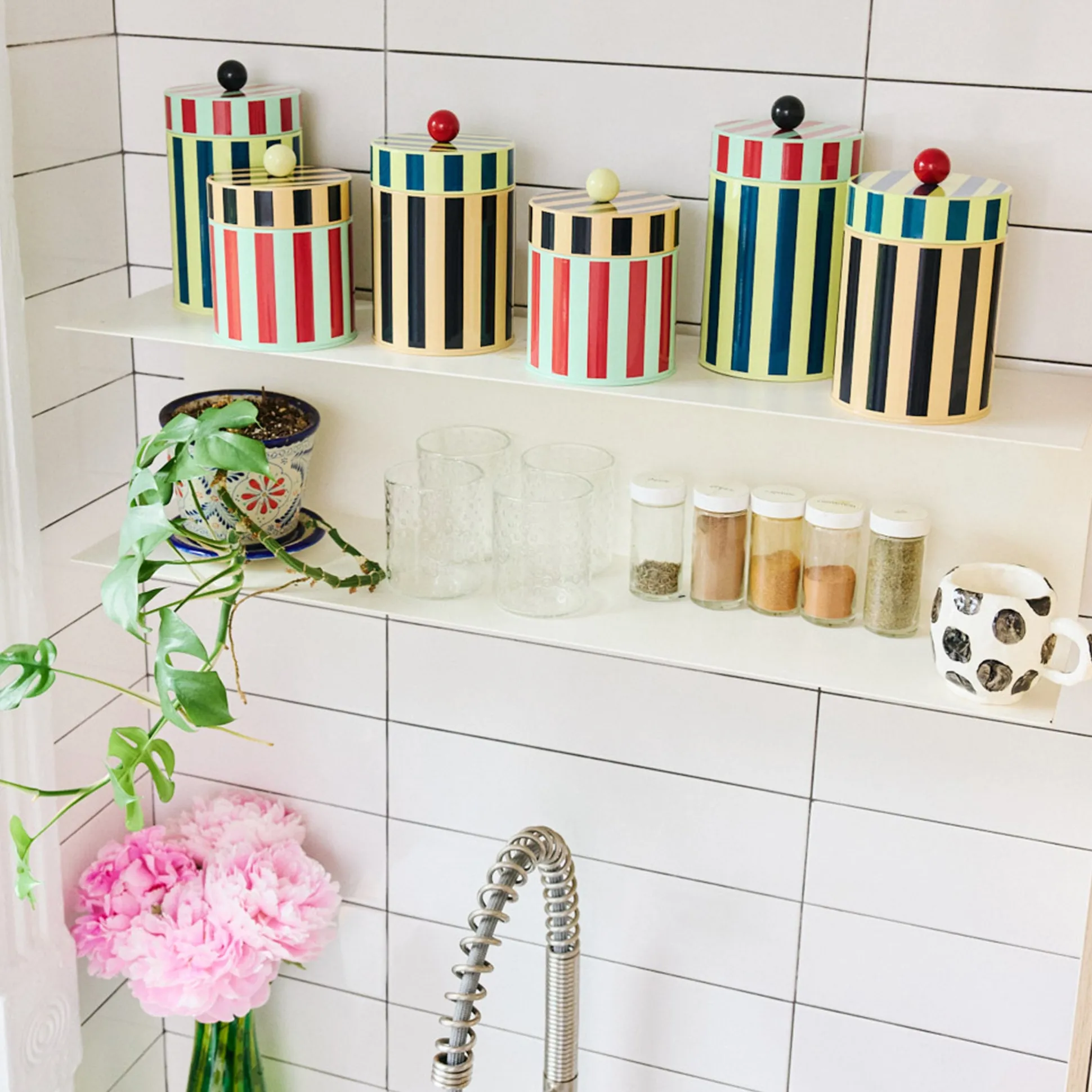Dusen Dusen Striped Canister