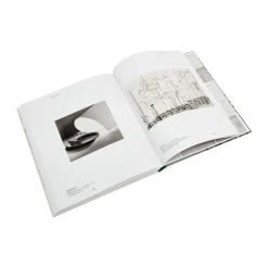 Fotoclubismo: Brazilian Modernist Photography and the Foto-Cine Clube Bandeirante, 1946–1964 - Hardcover