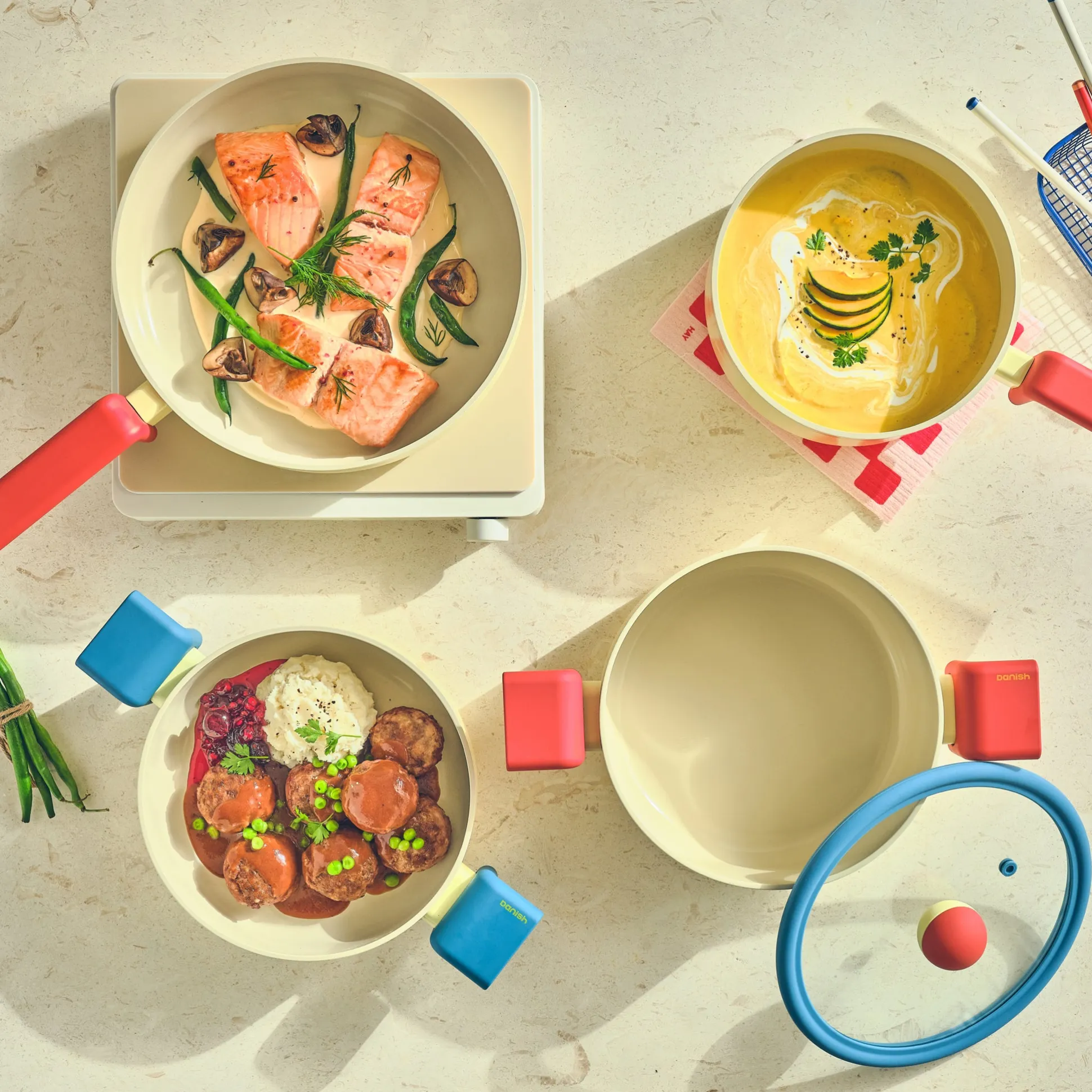 Geometric Non-Stick Cookware
