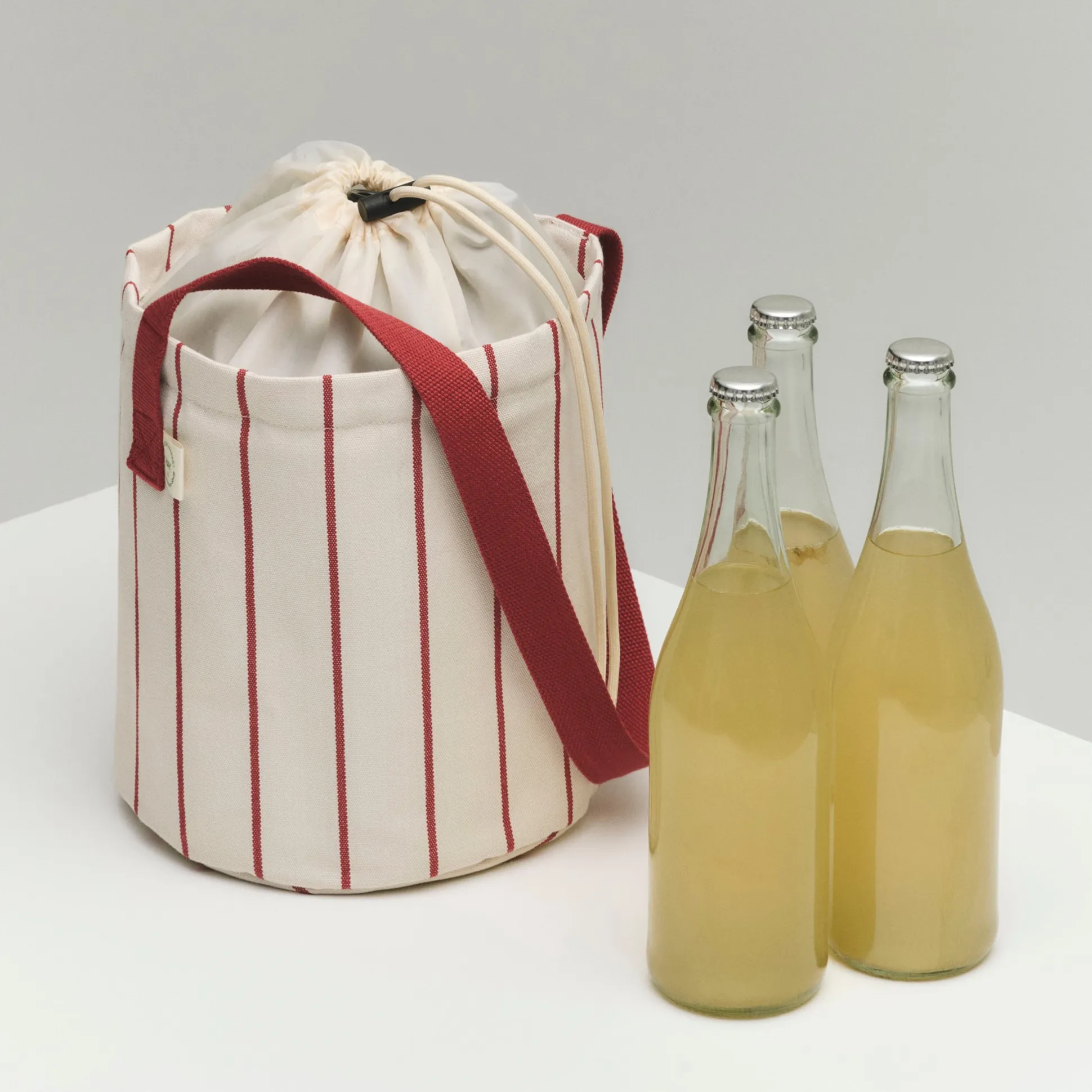 HAY Outdoor Market by Jasper Morrison Shop Market Tote Bottle Bag