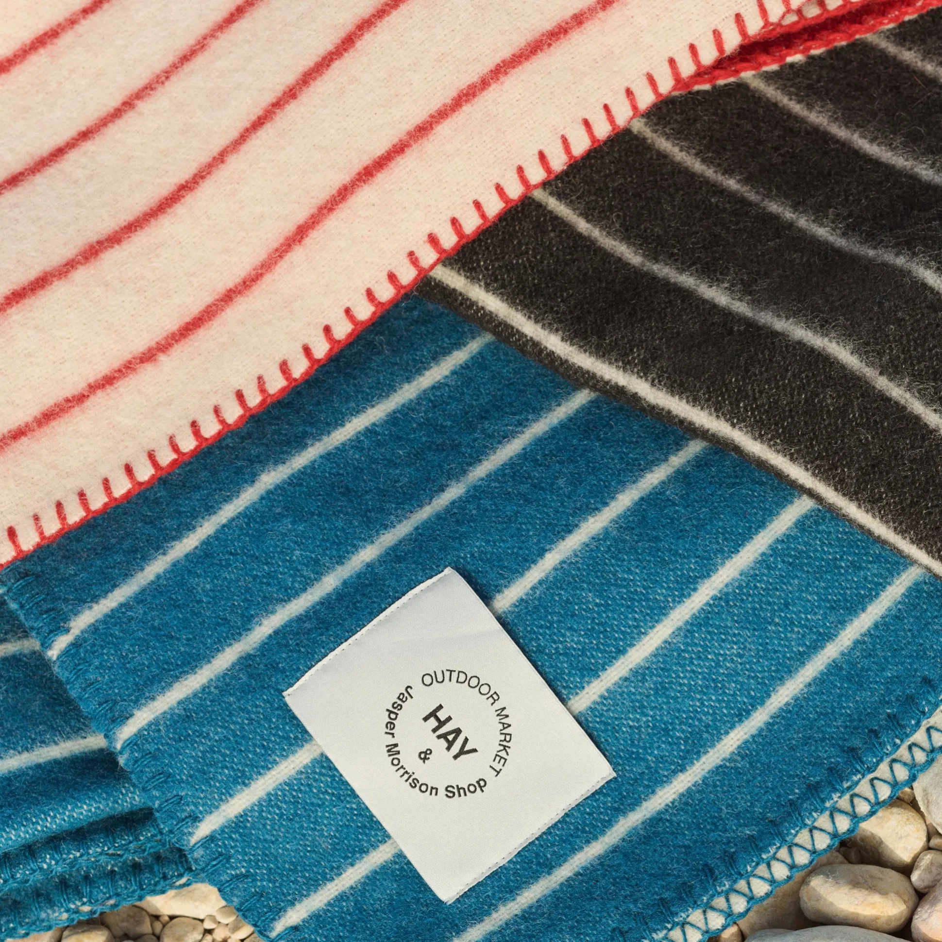HAY Outdoor Market by Jasper Morrison Shop Reversible Wool Throw