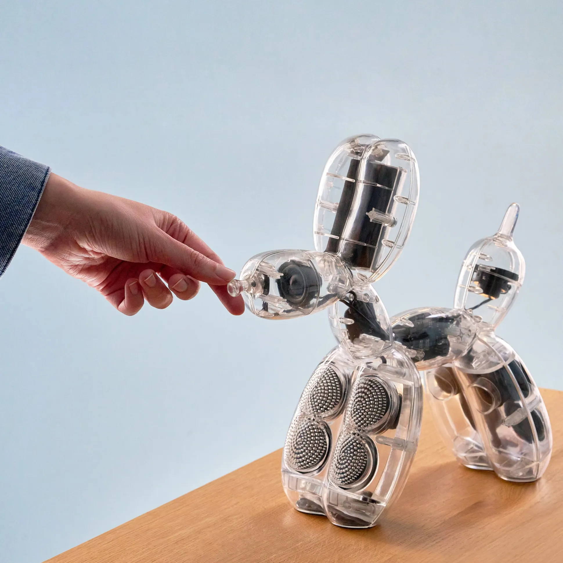 Jeff Koons Balloon Dog Speaker from Lexon