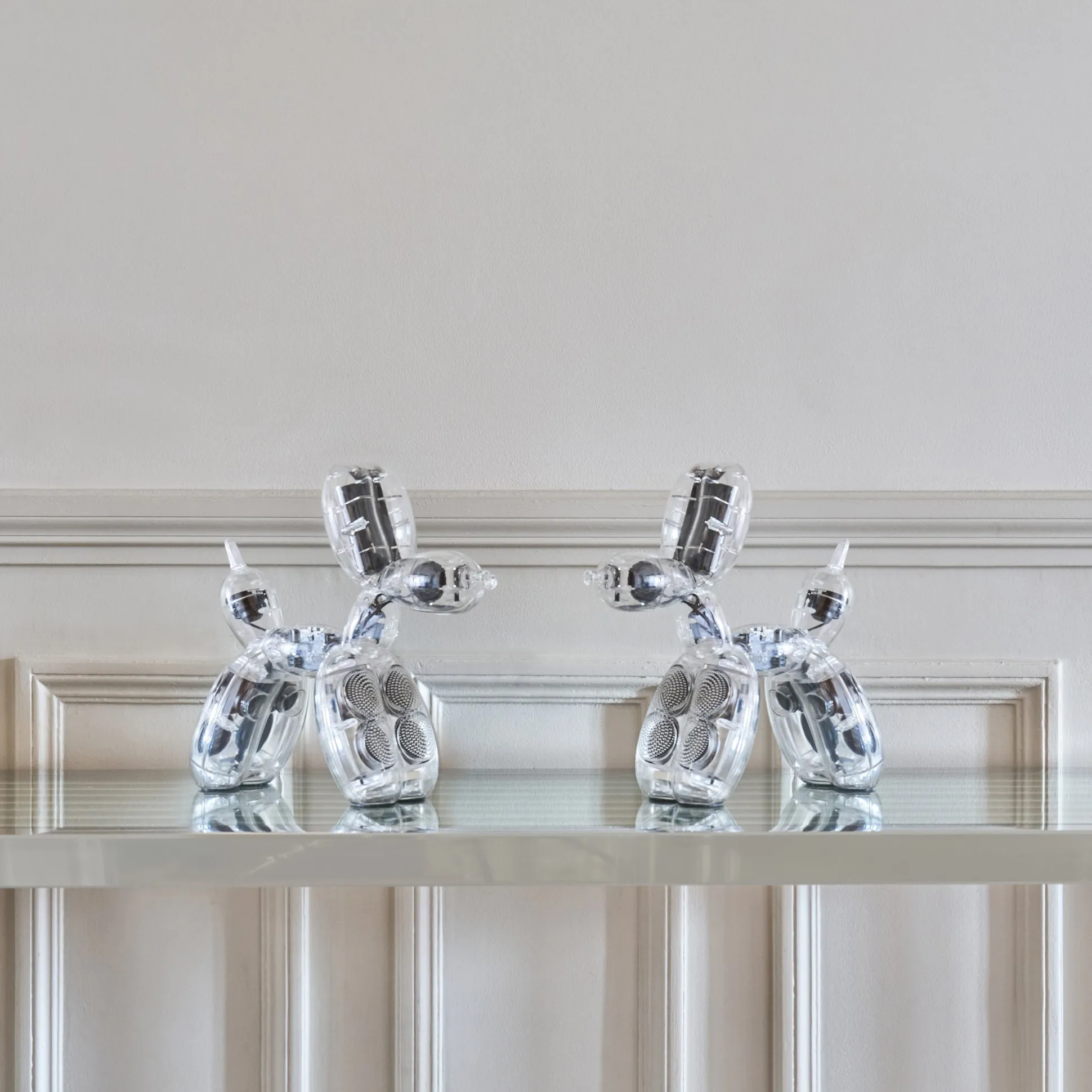 Jeff Koons Balloon Dog Speaker from Lexon