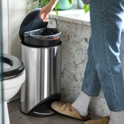 Joseph Joseph Arc Trash Bin - Small