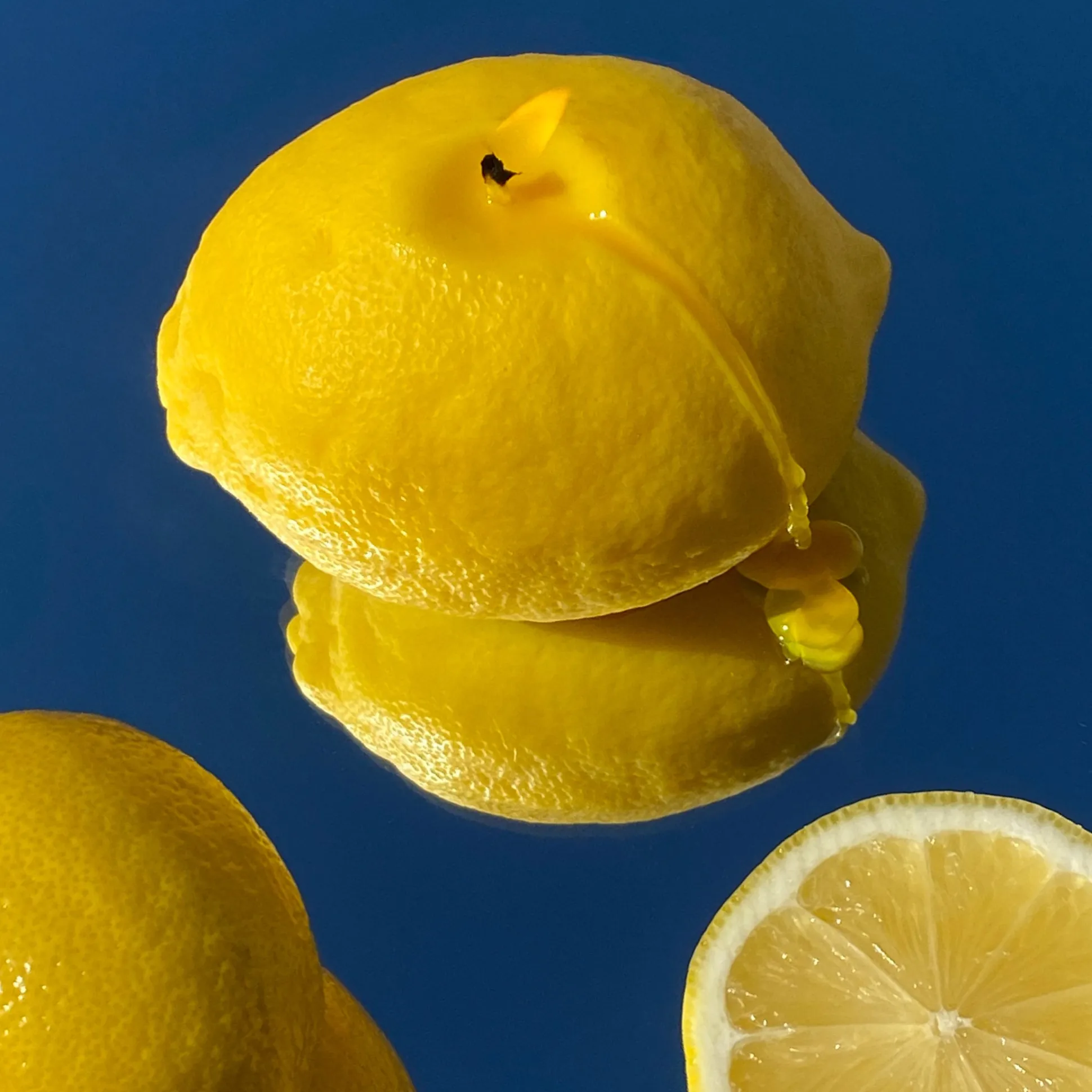 Lemon Scented Candle