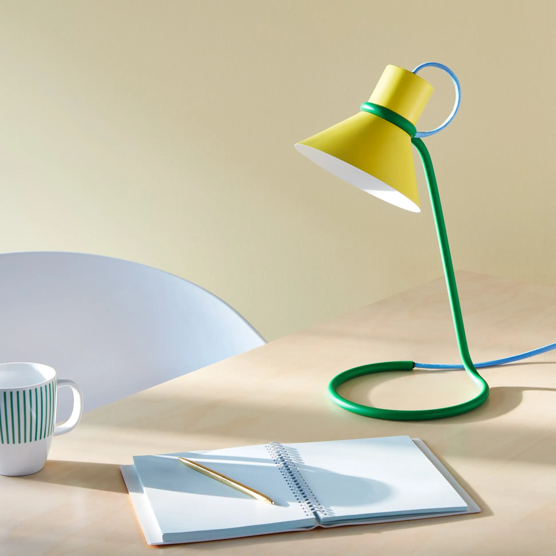 Loop de Loop Table Lamp