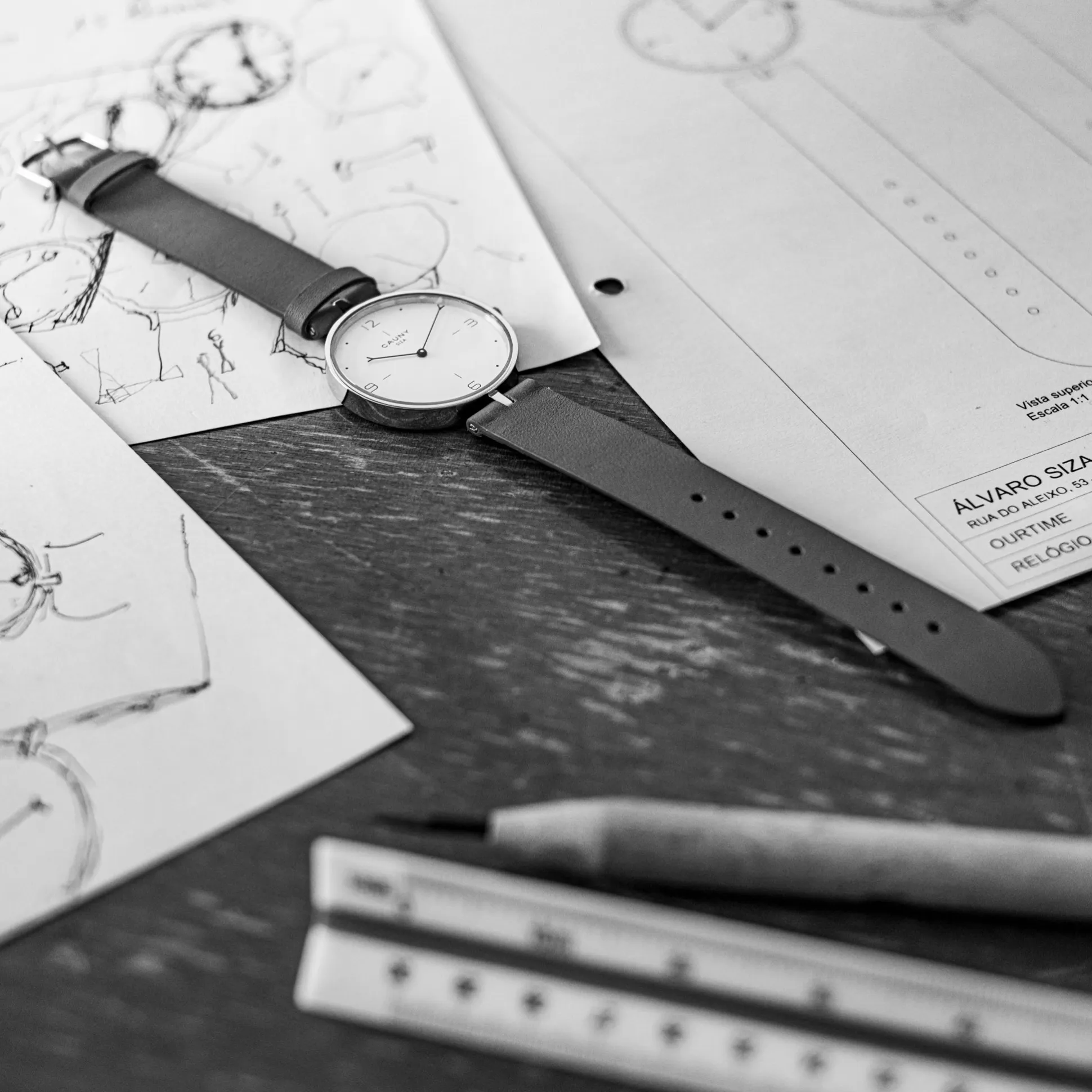 Álvaro Siza Cauny Watch