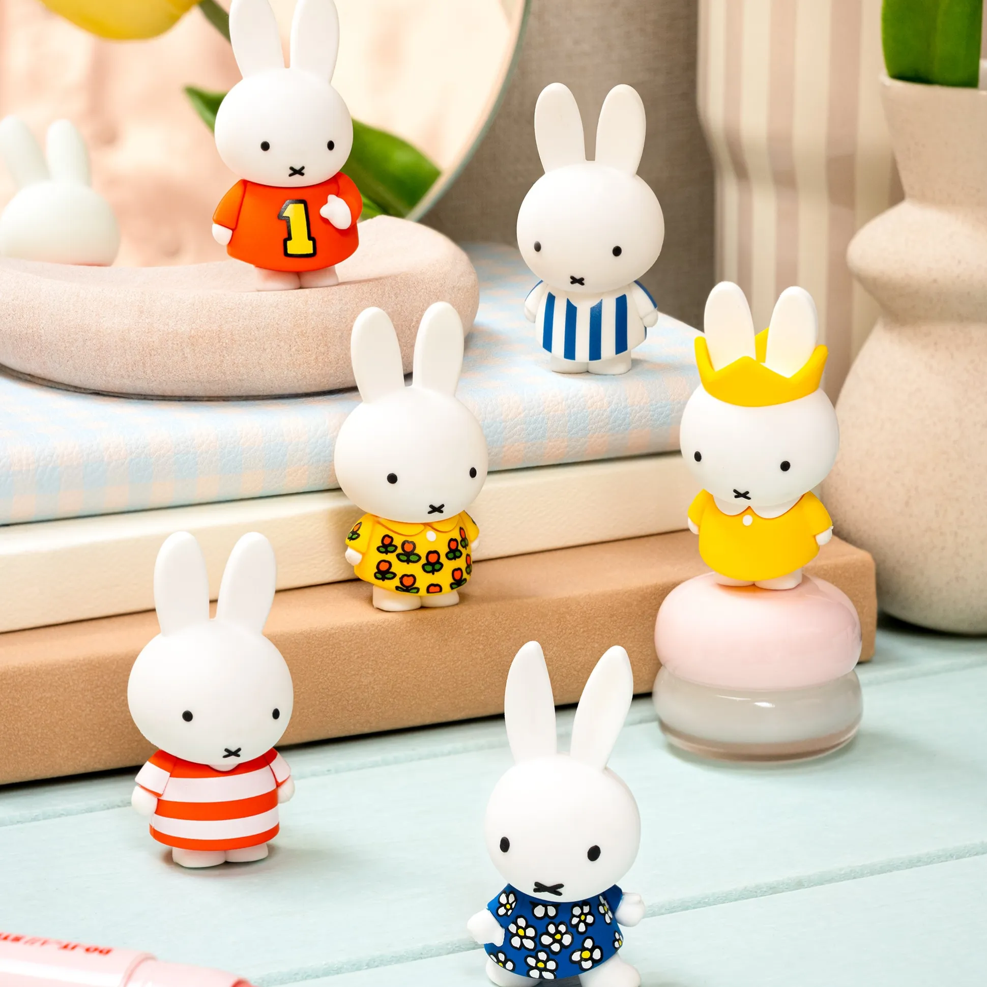 Miffy Dress-Up Figures Blind Box Toy