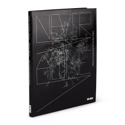 Never Alone: Video Games as Interactive Design - Paperback