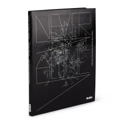 Never Alone: Video Games as Interactive Design - Paperback