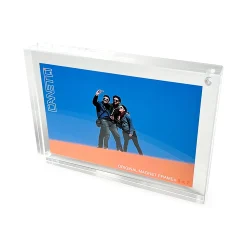 Nicolai Canetti Magnetic Picture Frame - 5 x 7”