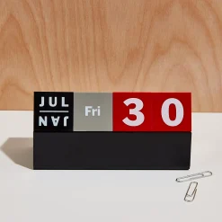 Perpetual Cubes Calendar