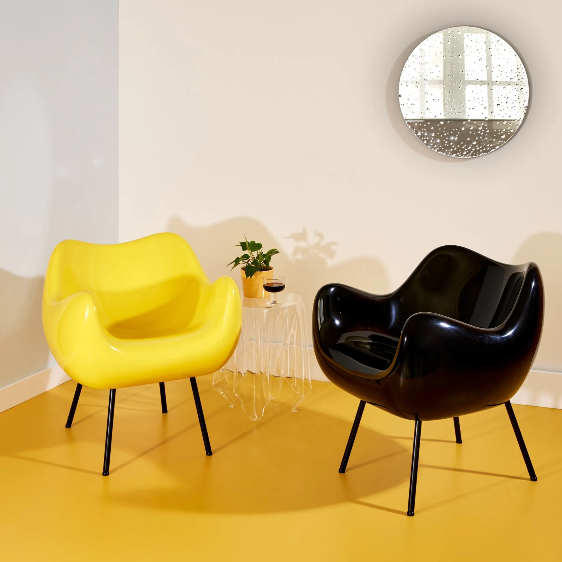 RM58 Classic Chair