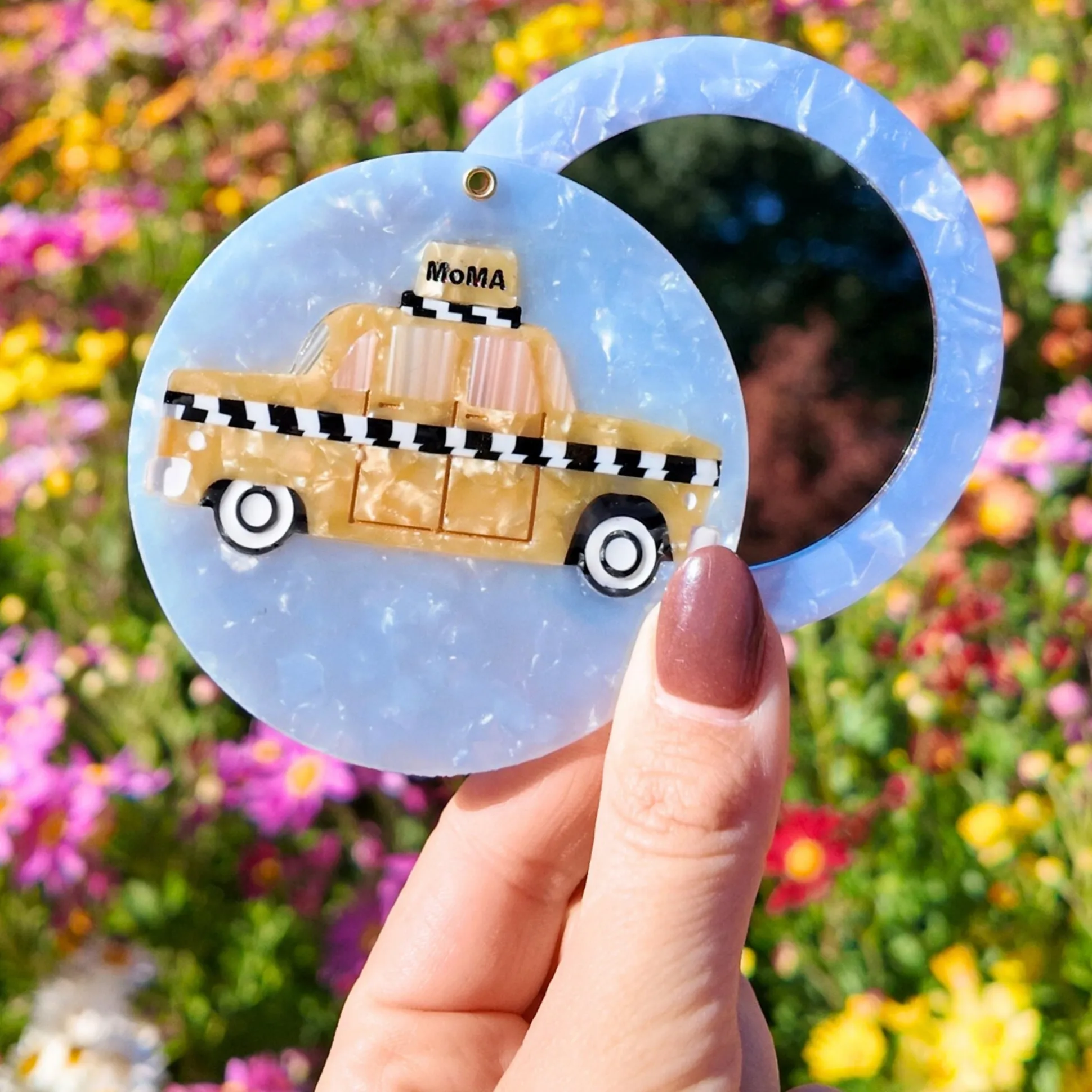 Solar Eclipse Compact Mirror