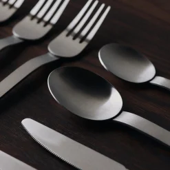 Stelo Flatware - Set of 4