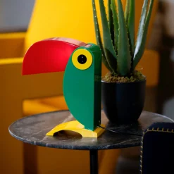 Toucan LED Desk Lamp