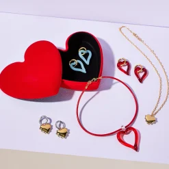 Velvet Heart Storage Box
