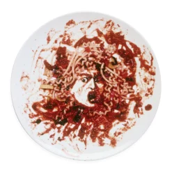 Vik Muniz: Untitled (Medusa Plate)